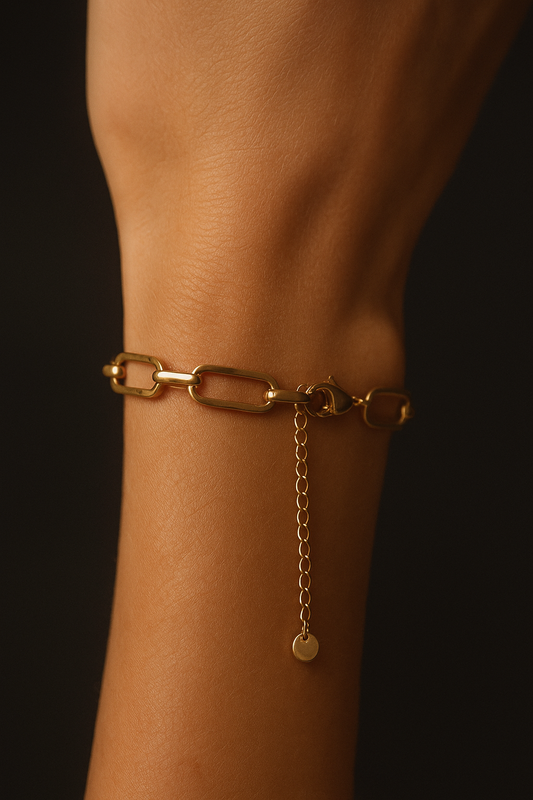Elegant Paperclip Chain Bracelet