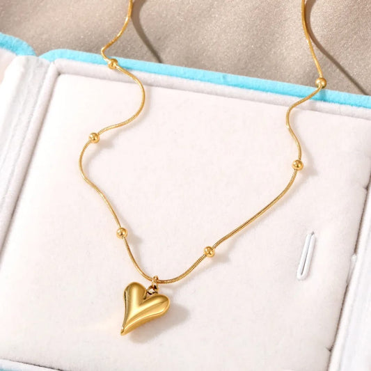 Dainty Golden Heart Necklace