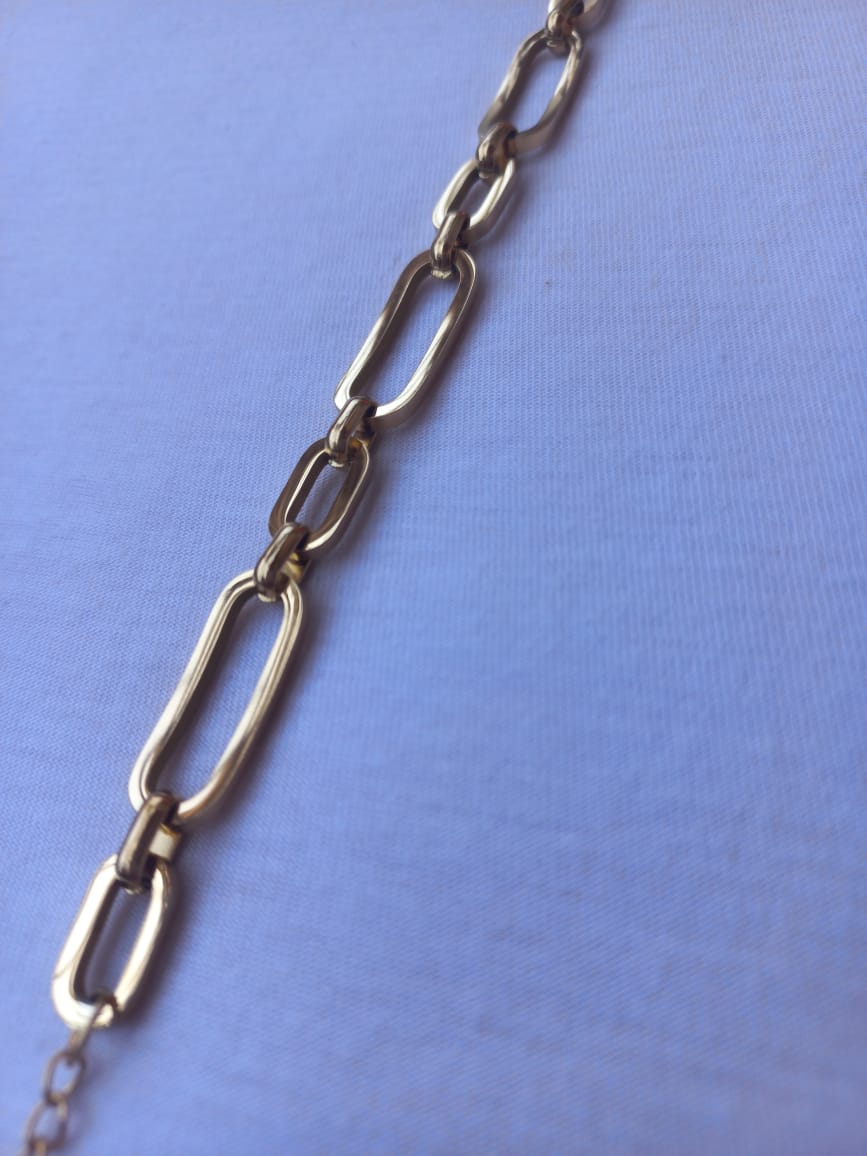 Elegant Paperclip Chain Bracelet