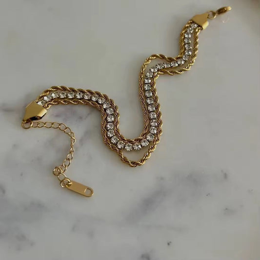 Pearly Affair Sparkle Bracelet