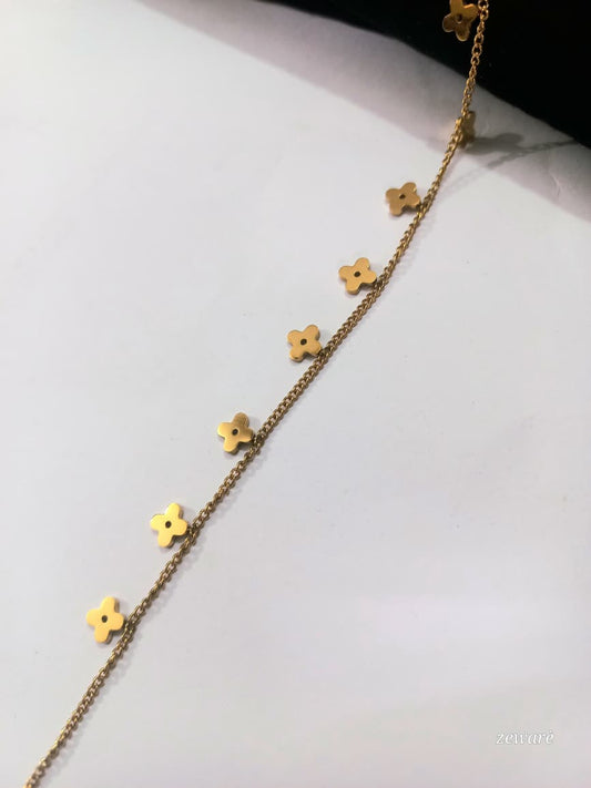 Clover Charm Bracelet