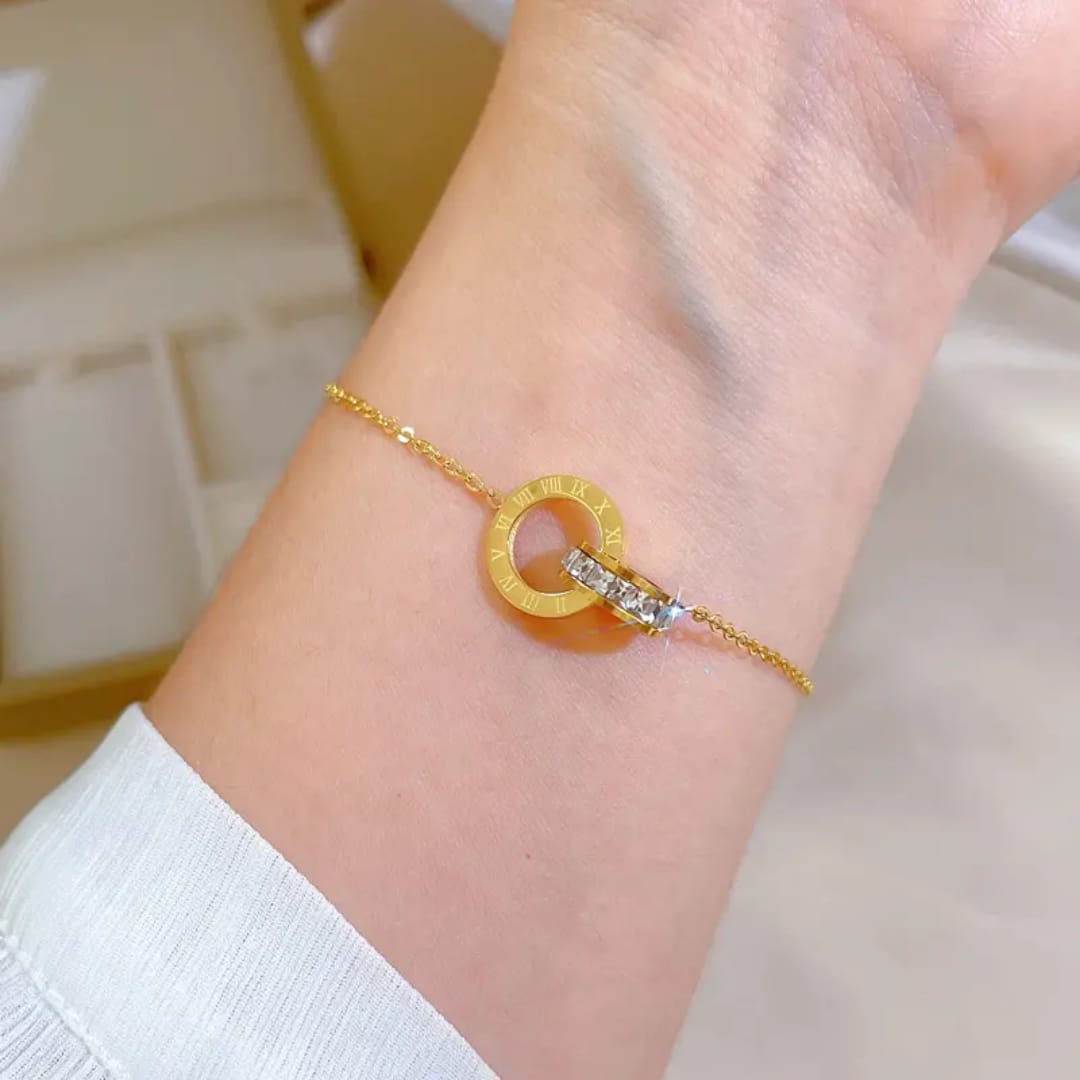 Eternal Roman Link Bracelet