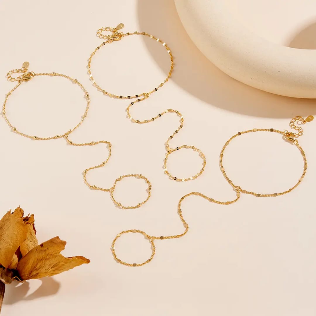 Delicate Daze Hand Bracelet
