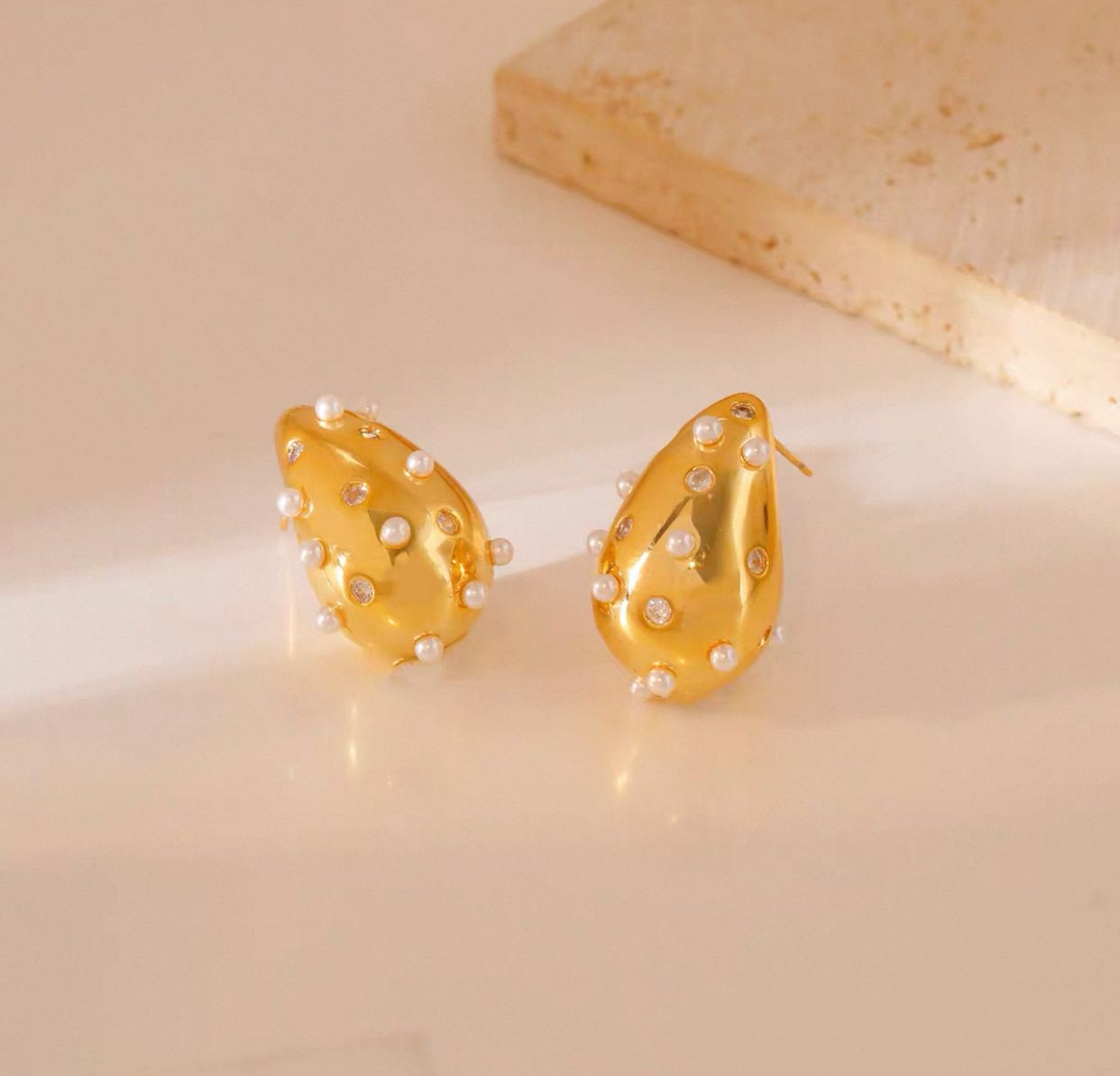 Pearly Teardrop Earrings